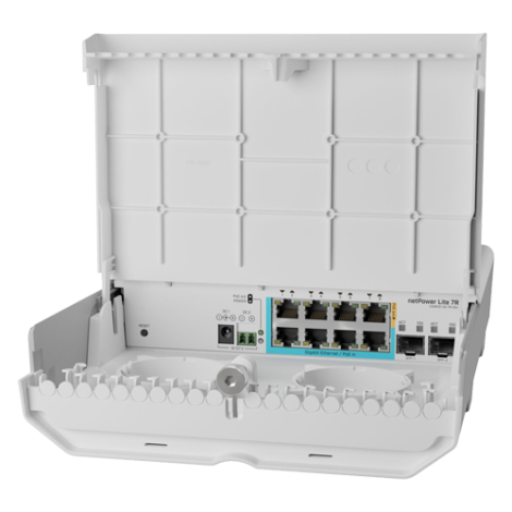 Smart Switch outdoor, 8 x Gigabit (7 PoE in), 2 x SFP+ 10Gbps - Mikrotik CSS610-1Gi-7R-2S+OUT