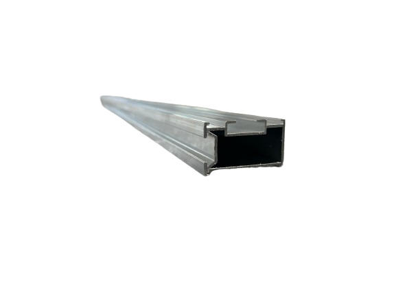Șină aluminiu ISO cu prindere laterală la 2,4 m